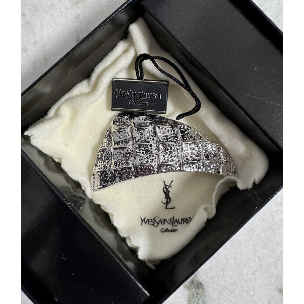 Auth Yves YSL Saint Laurent Silver Textured Brooch Large - Picture 6 of 8